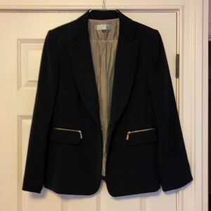 Women’s dress suit (jacket and lined pants).